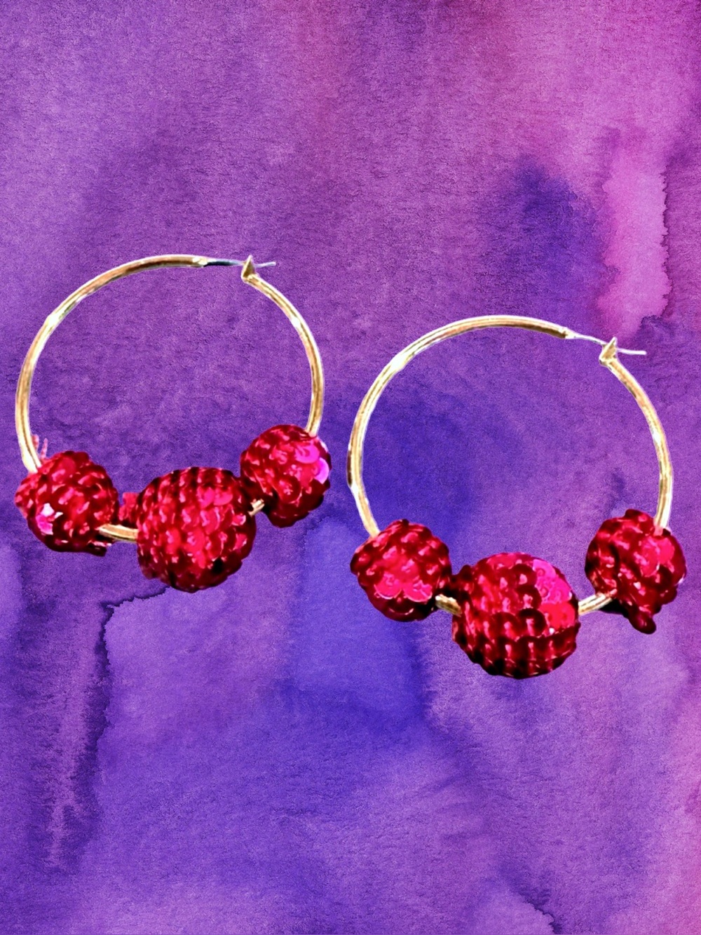 🆕Women’s Medium Gold and Hot Pink Sequin Hoop Earrings❤️❤️